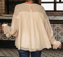 Load image into Gallery viewer, Pleated Ruffle Long Sleeve Chiffon Blouse