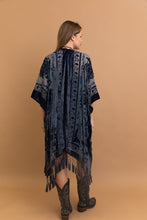 Load image into Gallery viewer, Velvet Dream Mesh Tapestry Kimono