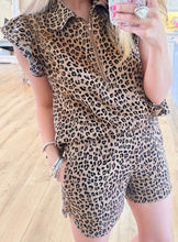 Load image into Gallery viewer, Leopard Half Zipper Collared Ruffled Sleeve Top and Short Set
