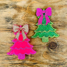 Load image into Gallery viewer, Christmas Tree with a Bow Car Freshie
