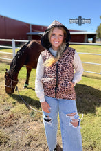 Load image into Gallery viewer, Vagabond Reversible Vest
