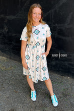 Load image into Gallery viewer, Bohemian Queen Dress
