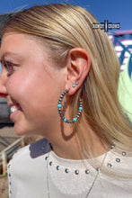 Load image into Gallery viewer, Pearland Earrings
