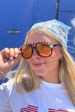 Load image into Gallery viewer, Sunny &amp; '76 Sunglasses
