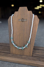 Load image into Gallery viewer, Lonesome Pearl Necklaces

