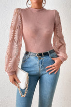 Load image into Gallery viewer, Peach blossom detail sleeve sweater
