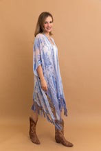 Load image into Gallery viewer, Lush Velvet Mesh Tapestry Kimono
