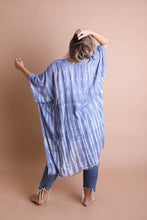 Load image into Gallery viewer, Tie Dye Frayed Kimono Kimonos
