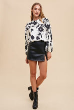 Load image into Gallery viewer, Annie Wear Frill Printed Balloon Sleeve Blouse
