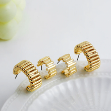 Load image into Gallery viewer, ClaudiaG Stacy Earrings
