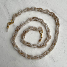 Load image into Gallery viewer, ClaudiaG Bond Glasses &amp; Mask Chain
