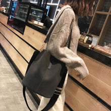 Load image into Gallery viewer, ClaudiaG Blake Shoulder Bag-Black
