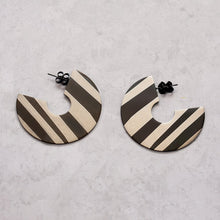 Load image into Gallery viewer, ClaudiaG Patsy Earrings
