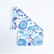 Load image into Gallery viewer, ClaudiaG Small Flex Towel
