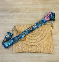 Load image into Gallery viewer, ClaudiaG Spring Ari Clutch
