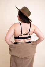 Load image into Gallery viewer, Curvy Adanna Leopard Bralette Plus Size
