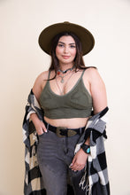 Load image into Gallery viewer, Curvy Seamless Padded Textured Brami Plus Size Olive
