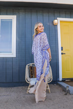 Load image into Gallery viewer, Ditsy Floral Paisley Kimono
