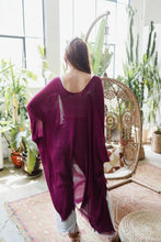 Load image into Gallery viewer, Frayed Trim Kimono Ponchos
