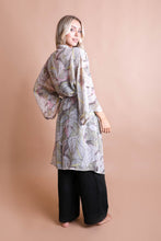 Load image into Gallery viewer, Ikebana Kimono
