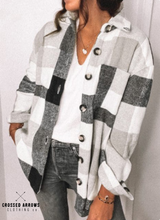 Load image into Gallery viewer, Plaid flannel
