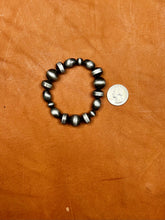 Load image into Gallery viewer, Amarillo Bracelet
