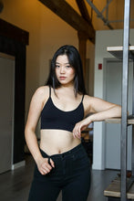 Load image into Gallery viewer, Low Back Seamless Bralette XS/S / Black
