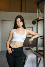 Load image into Gallery viewer, Low Back Seamless Bralette XS/S / White
