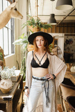 Load image into Gallery viewer, Paisley Free Flow Kimono

