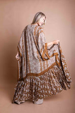 Load image into Gallery viewer, Paisley Free Flow Kimono
