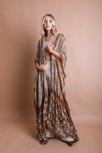 Load image into Gallery viewer, Paisley Free Flow Kimono
