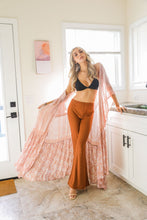 Load image into Gallery viewer, Paisley Free Flow Kimono One Size / Blush
