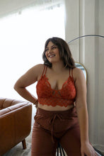 Load image into Gallery viewer, Plus Crochet Lace Longline Bralette Rust
