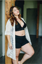 Load image into Gallery viewer, Plus Halter Top Bralette
