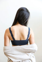 Load image into Gallery viewer, Seamless Lace Strap Bralette
