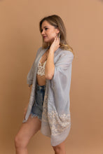 Load image into Gallery viewer, Stylish embroidered smoke kimono wrap with intricate floral design.
