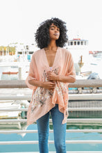 Load image into Gallery viewer, Summer Daisy Kimono Peach
