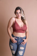 Load image into Gallery viewer, Waistband loop lace rust brami plus size stretchy cami top.
